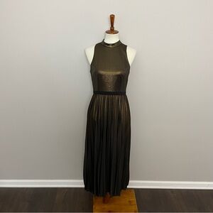 Donna Morgan Dress Midi Maxi High Neck Pleated Lined Metallic Sparkle Gold Black